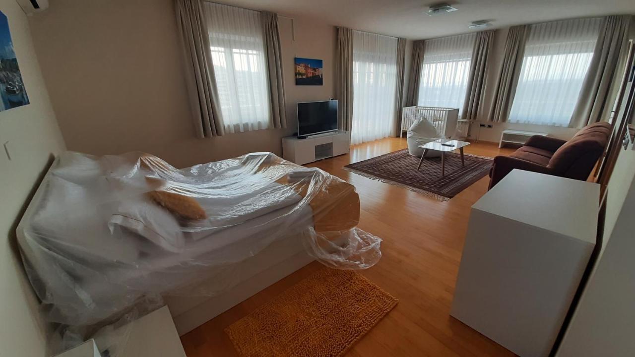 Relax Vila Kampel Koper Eksteriør billede
